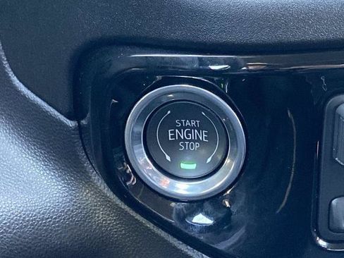 Used 2026 GMC Sierra 1500 Elevation w/ Elevation Select Package RWD image 12