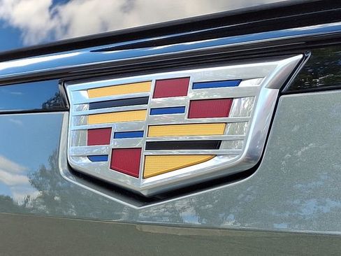 Certified 2024 Cadillac Escalade V w/ Heavy-Duty Trailer Package image 30