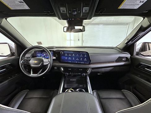 Certified 2025 Chevrolet Tahoe Premier AWD/4WD image 14