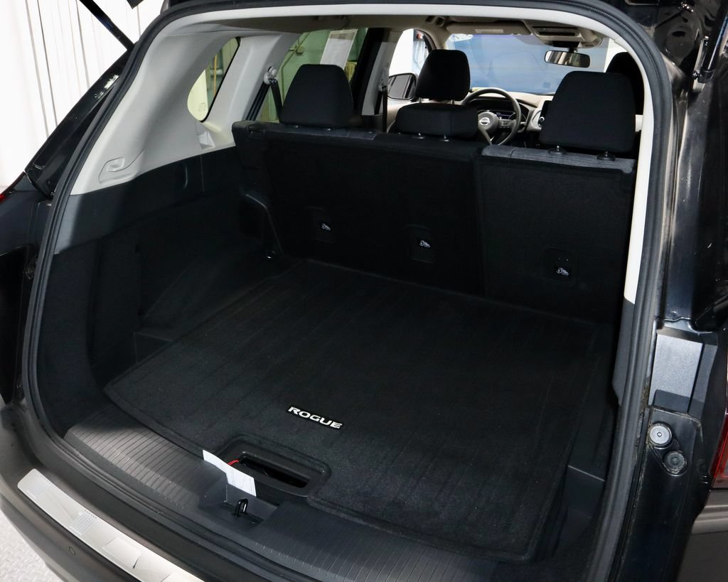 Certified 2023 Nissan Rogue SV AWD/4WD image 14