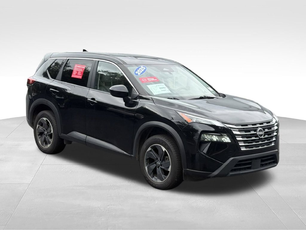 Certified 2025 Nissan Rogue SV FWD image 9