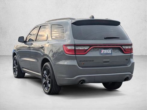 Used 2023 Dodge Durango R/T w/ Hemi Orange Plus Package image 8