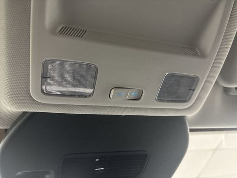 Used 2025 Ford Escape Platinum image 58