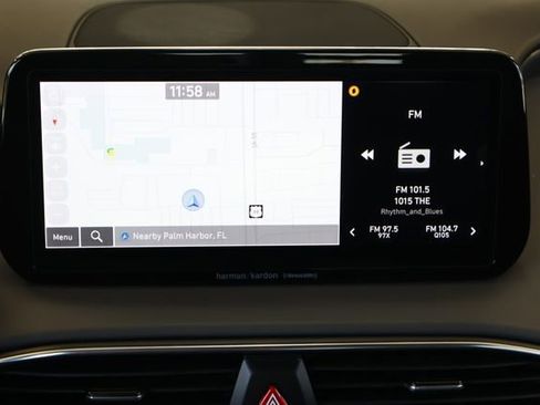 Used 2023 Hyundai Santa Fe Limited FWD image 17