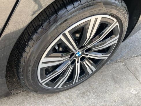 Used 2025 BMW 330i xDrive Sedan w/ Convenience Package image 42