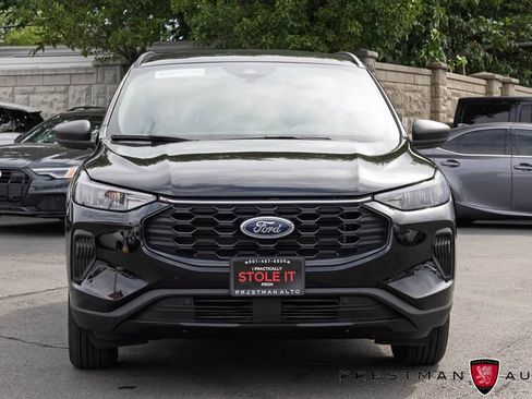 Used 2025 Ford Escape ST-Line FWD image 8
