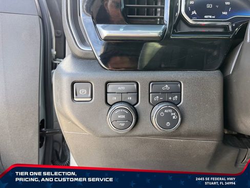 Used 2023 Chevrolet Silverado 1500 LT AWD/4WD image 25