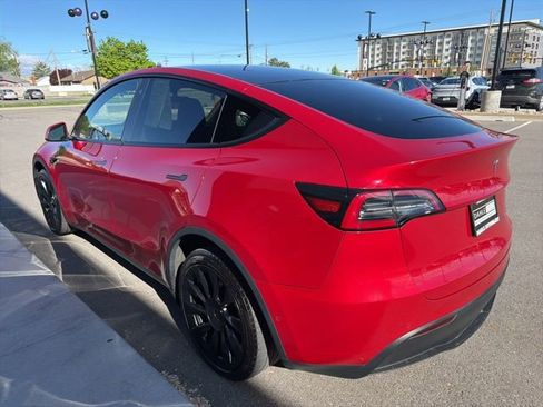 Used 2020 Tesla Model Y Performance image 5
