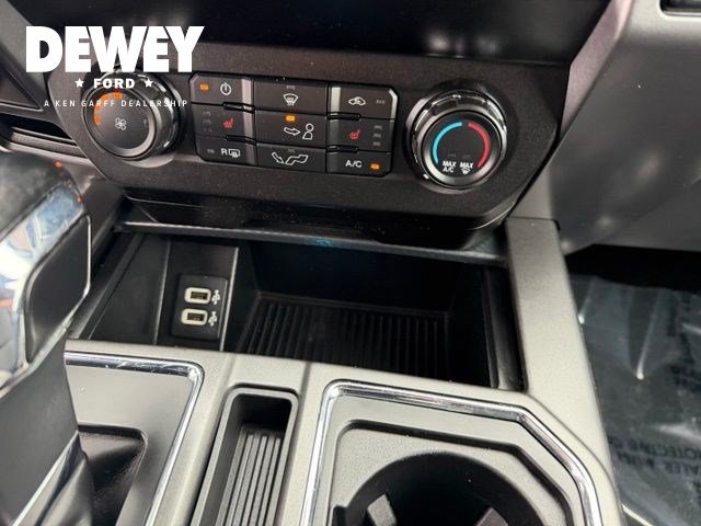 Used 2019 Ford F150 XLT w/ Equipment Group 302A Luxury AWD/4WD image 22