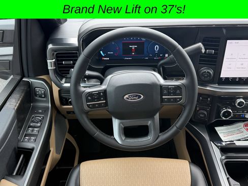 Used 2025 Ford F350 Lariat w/ Lariat Ultimate Package AWD/4WD image 20