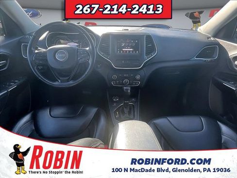Used 2020 Jeep Cherokee Latitude Plus AWD/4WD image 9