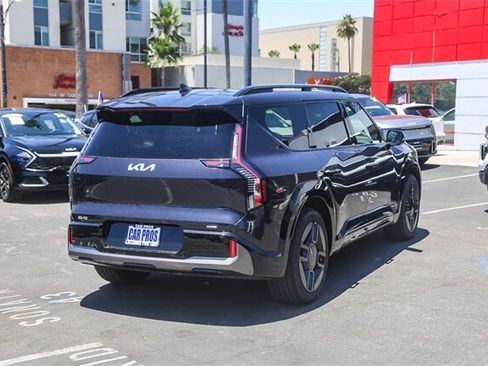 New 2026 Kia EV9 GT-Line image 8