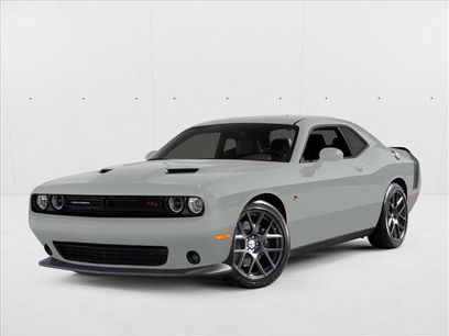 Used 2016 Dodge Challenger R/T Scat Pack w/ Technology Group