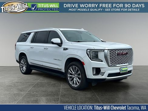 Used 2024 GMC Yukon XL Denali w/ Advanced Technology Package AWD/4WD image 1