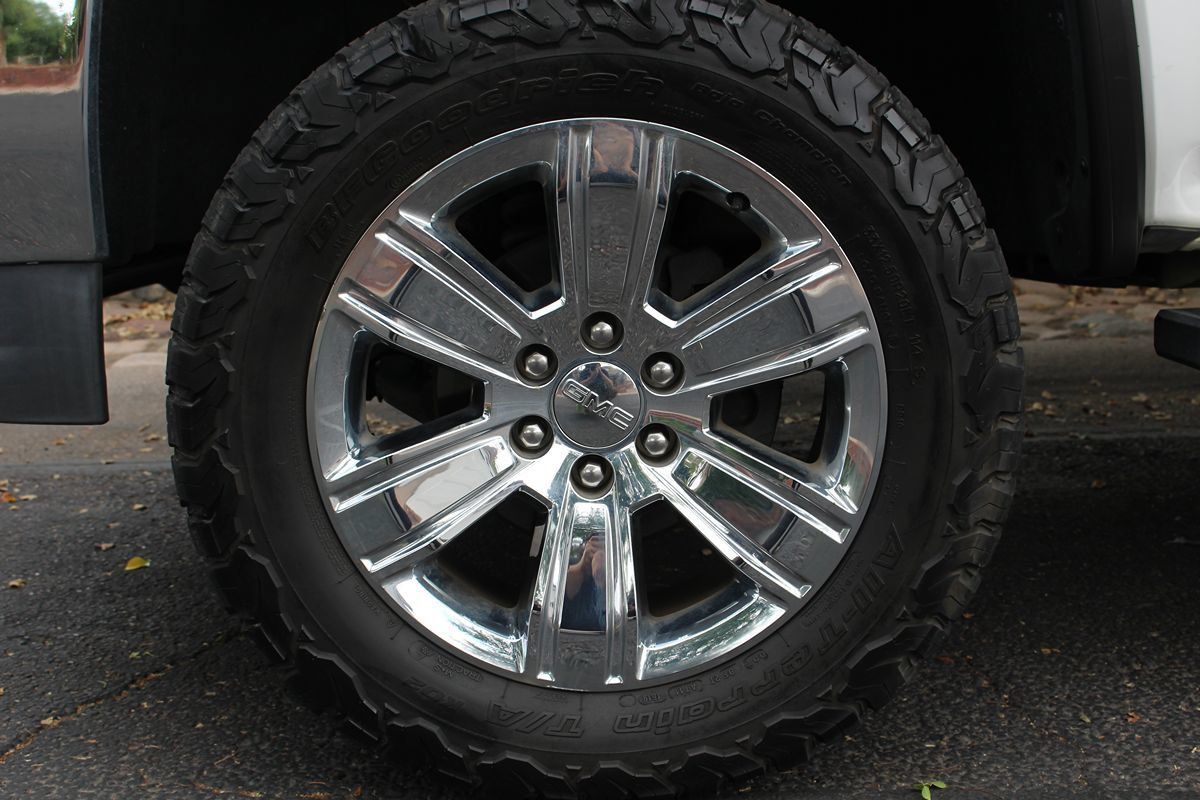 Used 2017 GMC Sierra 1500 SLT AWD/4WD image 44