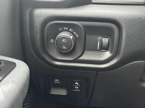 Used 2022 RAM 1500 Big Horn w/ Trailer Tow Group AWD/4WD image 22