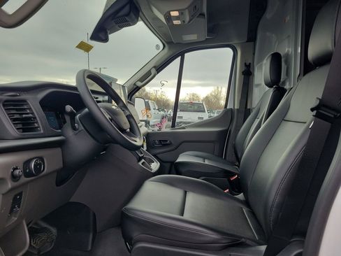New 2026 Ford Transit 250 148 Medium Roof image 15