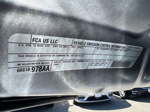 Used 2024 RAM 2500 Laramie w/ Safety Group image 27