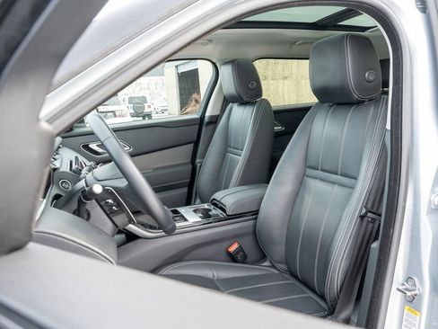 Used 2023 Land Rover Range Rover Velar S image 20