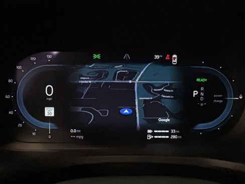 Used 2023 Volvo S60 T8 Plus w/ Climate Package image 15