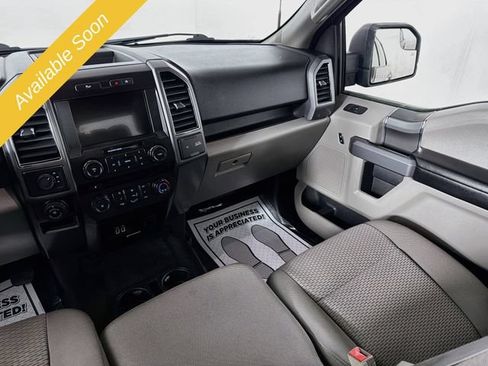 Used 2018 Ford F150 XLT w/ Equipment Group 302A Luxury AWD/4WD image 23
