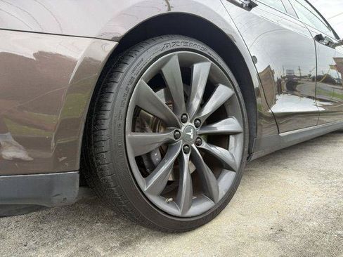Used 2013 Tesla Model S Performance RWD image 15