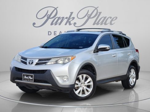 Used 2014 Toyota RAV4 Limited w/ Technology Package FWD image 1