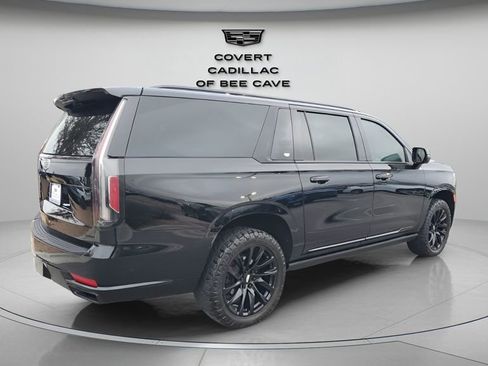 Certified 2022 Cadillac Escalade ESV Sport Platinum w/ LPO, ONYX Package image 9