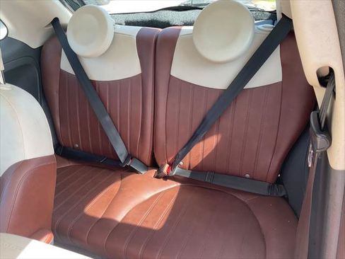 Used 2015 FIAT 500 Lounge w/ Luxury Leather Package FWD image 13