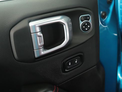 Used 2024 Jeep Wrangler Unlimited Rubicon 392 AWD/4WD image 7