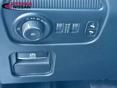 Used 2024 Jeep Grand Wagoneer L Series II w/ Quick Order Packagew 28T image 13