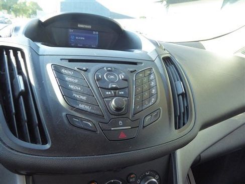 Used 2014 Ford Escape SE image 10