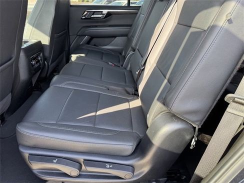 Certified 2025 Chevrolet Tahoe Z71 image 9