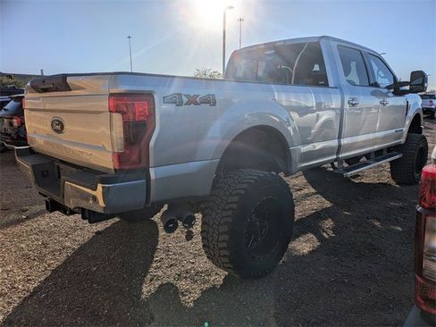 Used 2019 Ford F350 Lariat w/ Lariat Ultimate Package image 3
