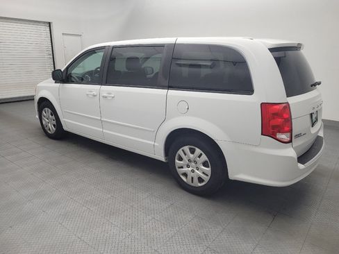 Used 2016 Dodge Grand Caravan SE w/ Quick Order Package 29E SE FWD image 3