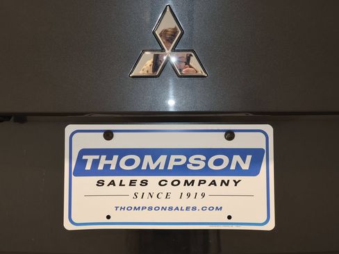 Used 2025 Mitsubishi Outlander SE AWD/4WD image 38