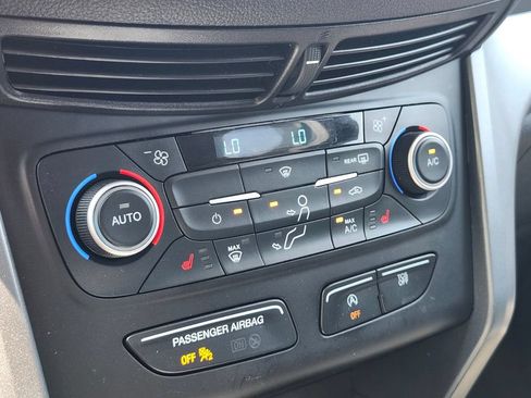 Used 2019 Ford Escape SEL AWD/4WD image 22