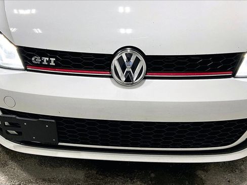 Used 2017 Volkswagen GTI S image 30