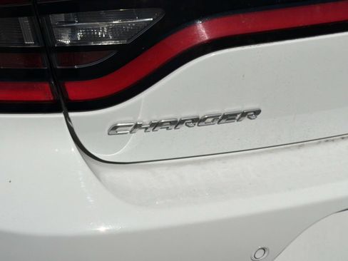 Used 2022 Dodge Charger SXT image 25