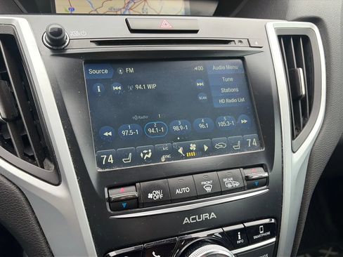 Used 2018 Acura TLX V6 w/ Technology Package FWD image 42