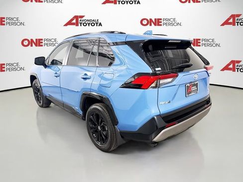 Certified 2025 Toyota RAV4 SE w/ Convenience Package image 5