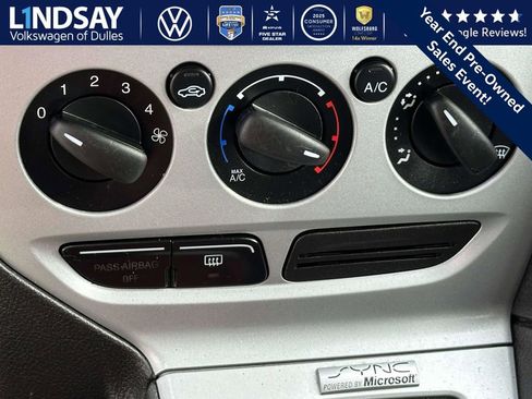 Used 2014 Ford Focus SE image 18