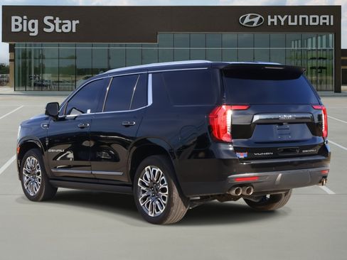 Used 2024 GMC Yukon Denali Ultimate AWD/4WD image 3