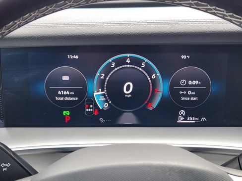 Certified 2026 Volkswagen Tiguan SE AWD/4WD image 12