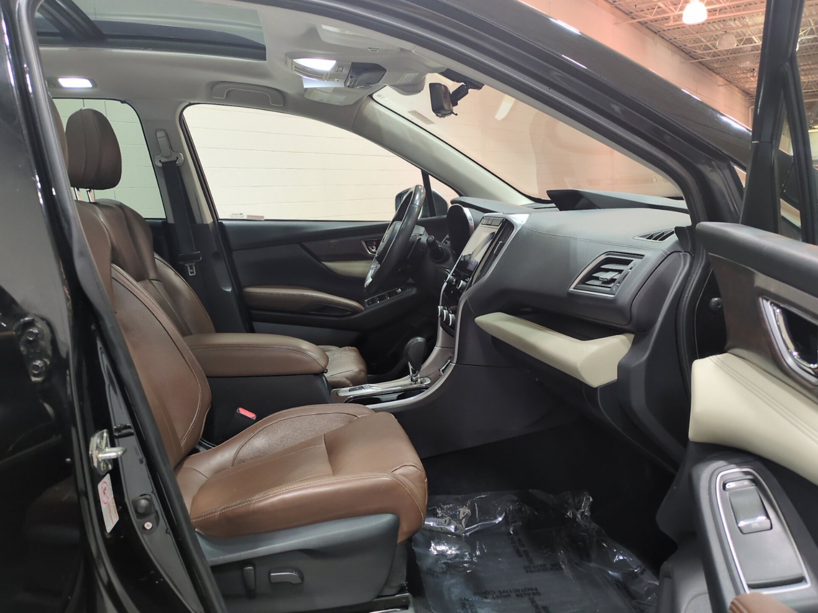 Used 2019 Subaru Ascent Touring w/ Popular Package #2A AWD/4WD image 9