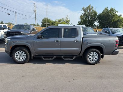 Used 2022 Nissan Frontier SV w/ SV Premium Package
