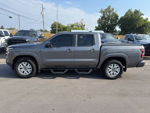 Used 2022 Nissan Frontier SV w/ SV Premium Package RWD image 1