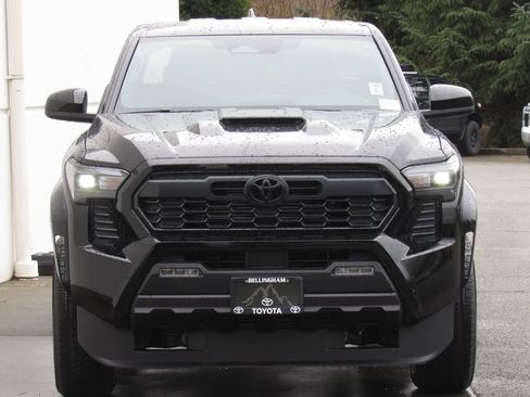 New 2026 Toyota Tacoma TRD Sport AWD/4WD image 3