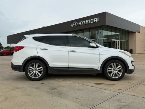 Used 2014 Hyundai Santa Fe Sport 2.0T w/ Technology Package 05 FWD image 7