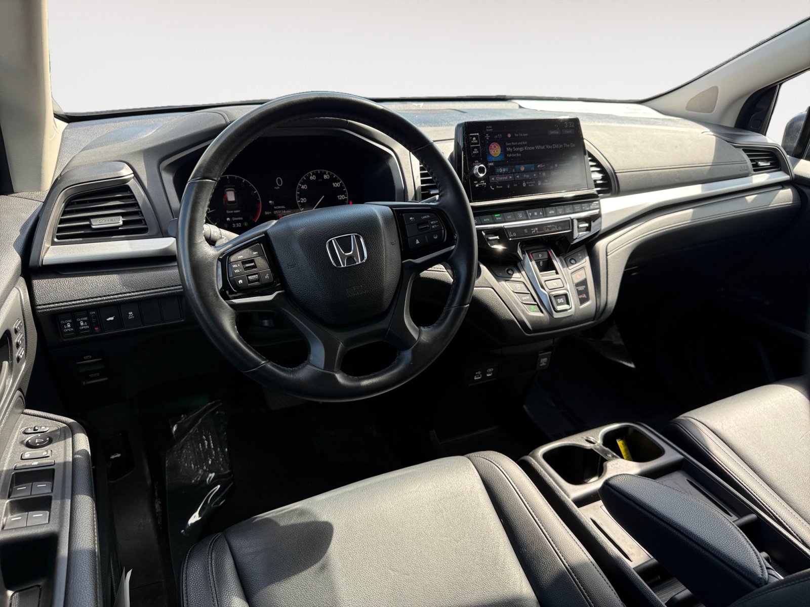Used 2025 Honda Odyssey EX-L image 15